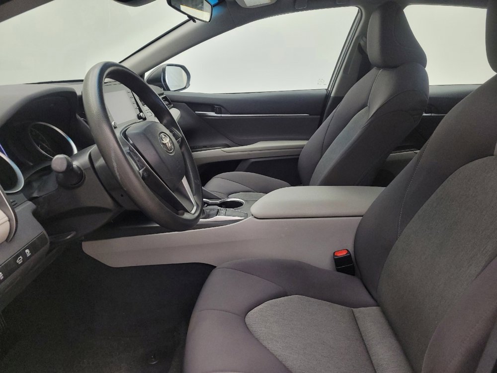 Used 2022 Toyota Camry LE image 17