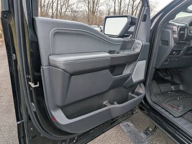 New 2025 Ford F150 Lariat w/ Equipment Group 502A High AWD/4WD image 22