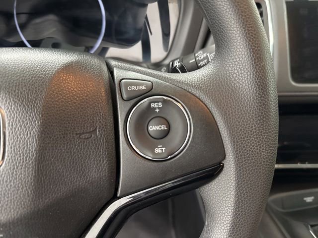 Used 2018 Honda HR-V EX image 28
