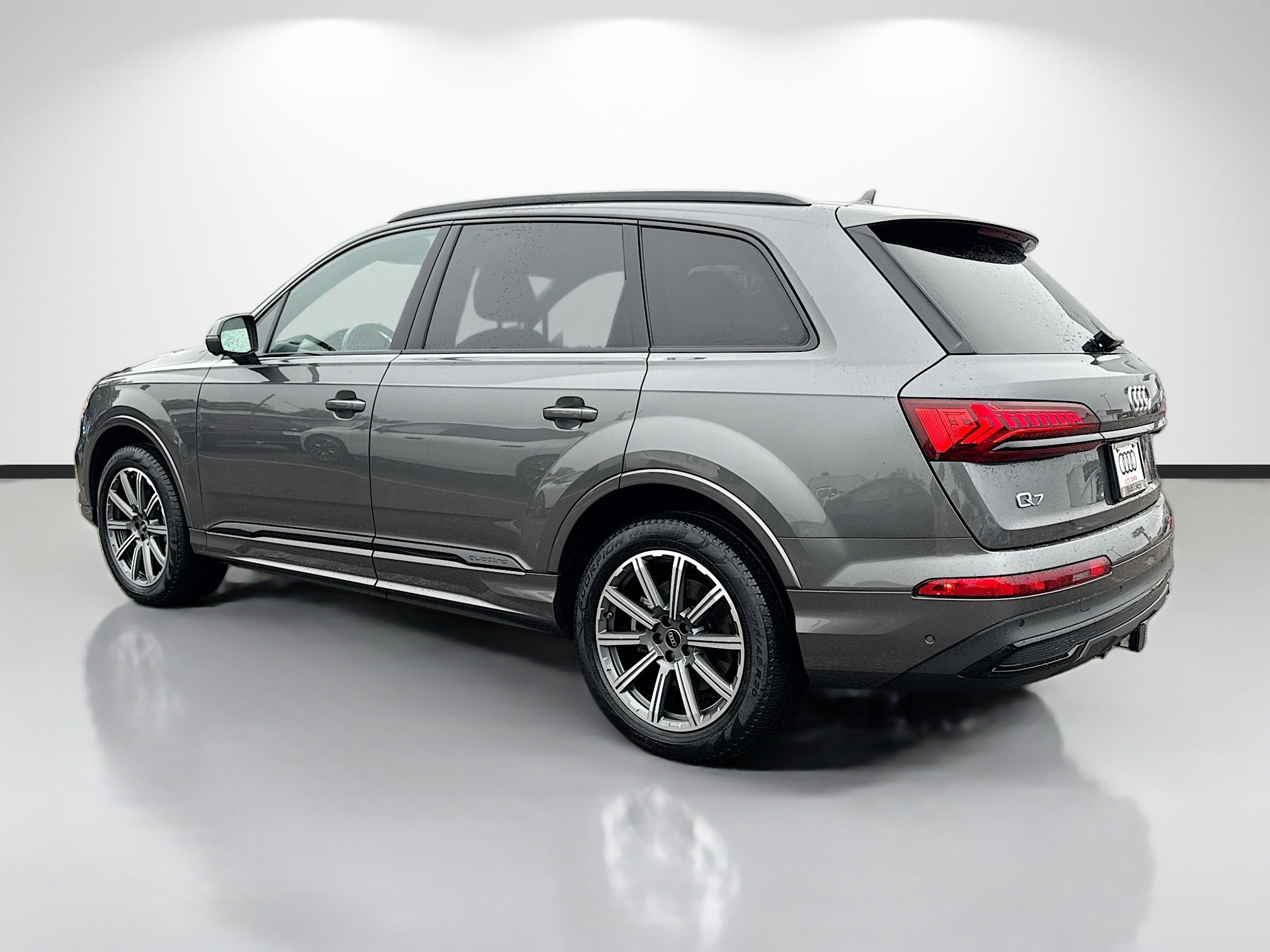Used 2024 Audi Q7 Premium Plus image 5