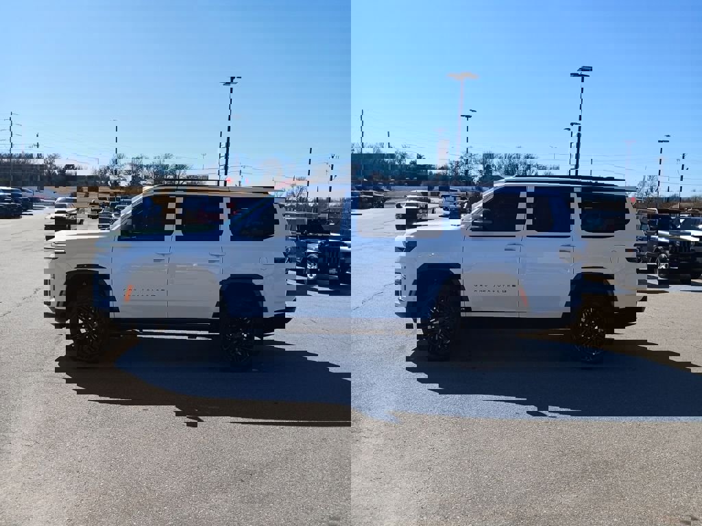 New 2026 Jeep Grand Wagoneer Limited image 4