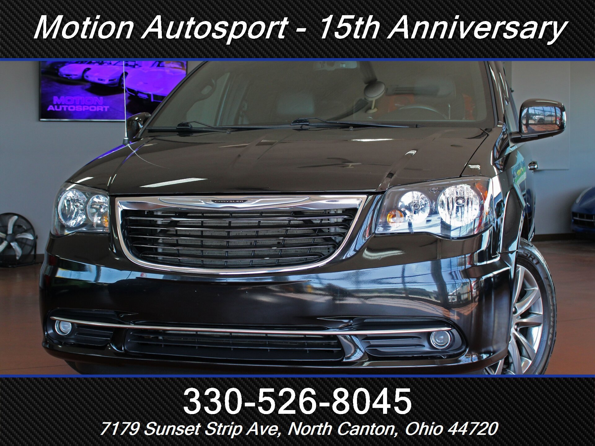 Used 2015 Chrysler Town & Country S w/ Driver Convenience Group FWD image 59