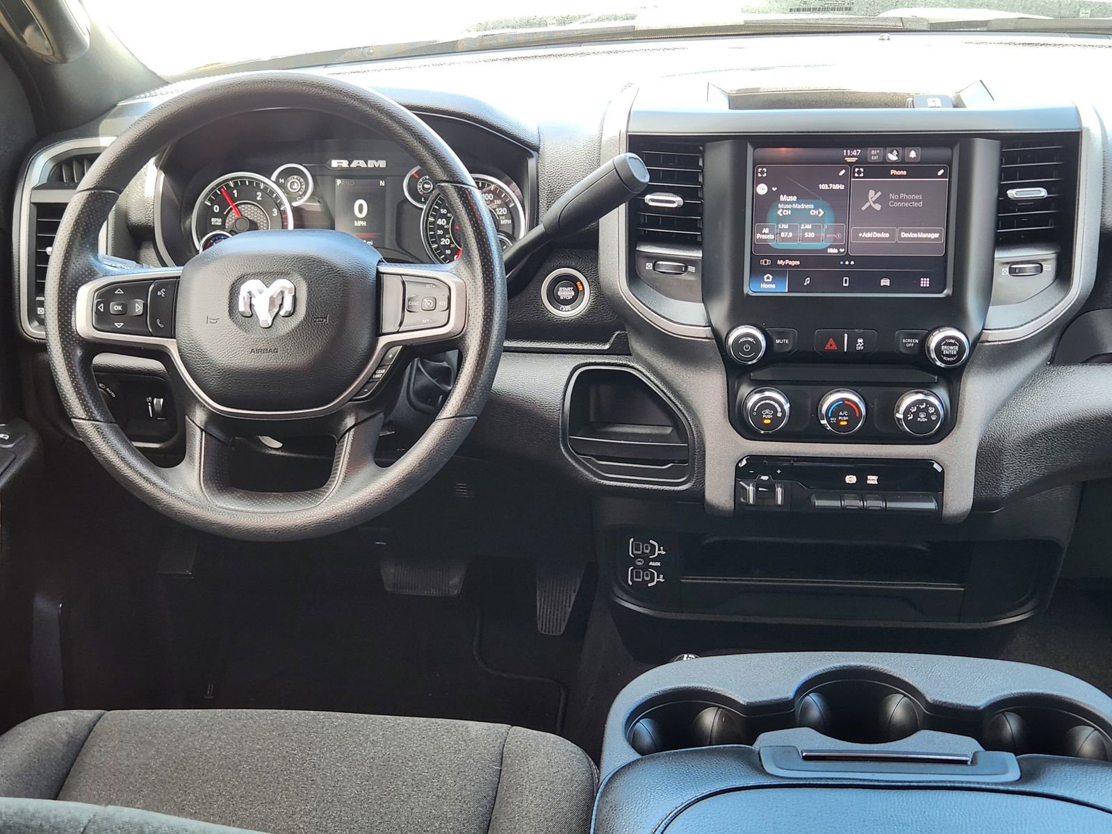 Used 2024 RAM 2500 Tradesman w/ Chrome Appearance Group image 31