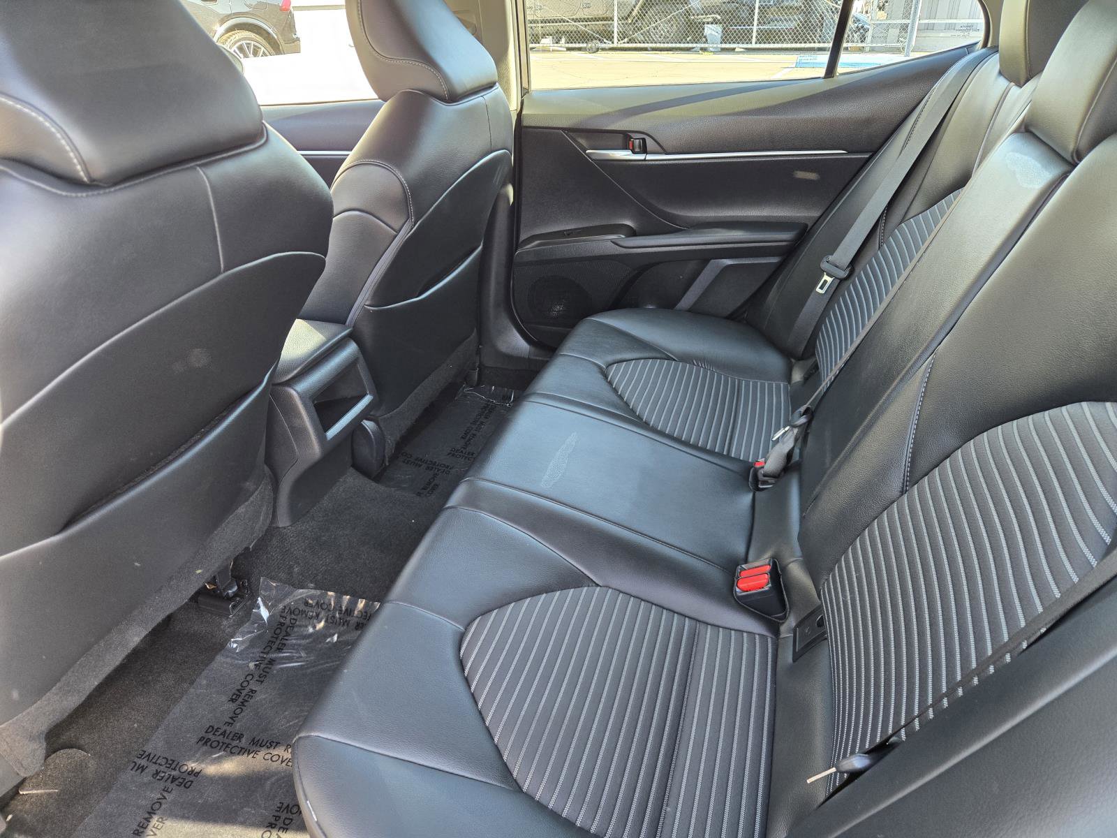 Used 2023 Toyota Camry SE FWD image 25