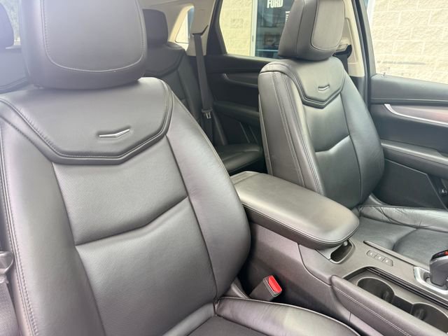 Used 2017 Cadillac XT5 Premium Luxury image 34