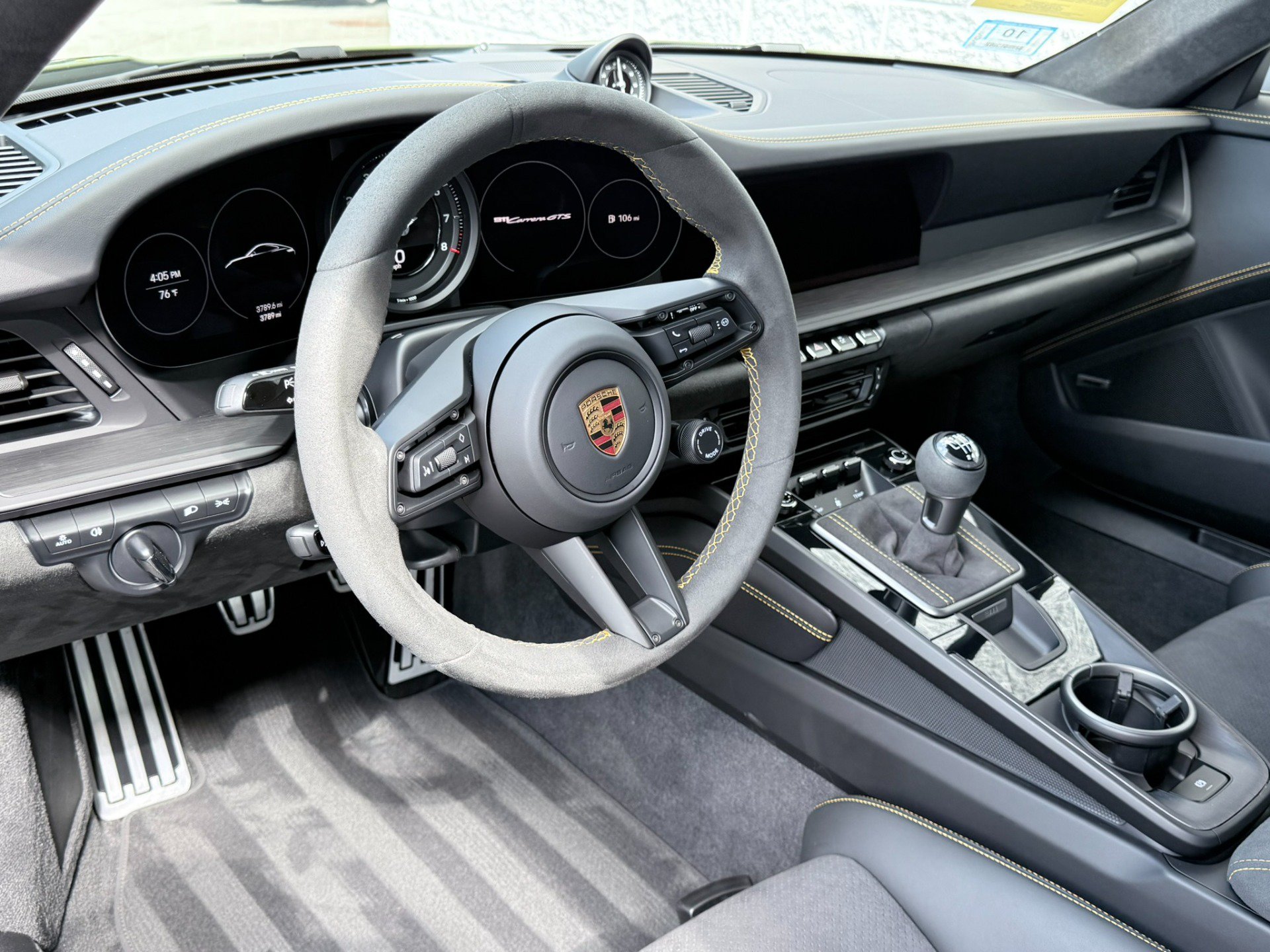 Used 2024 Porsche 911 Carrera GTS RWD image 14