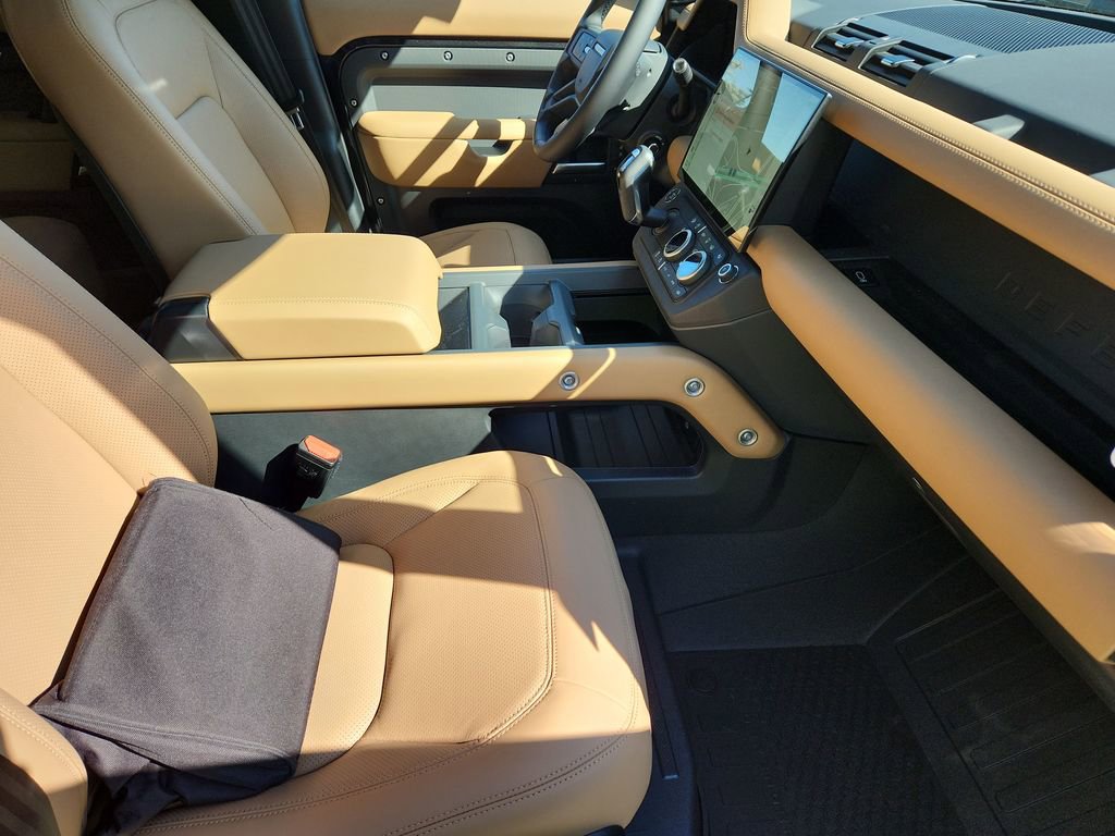 New 2026 Land Rover Defender 130 S image 3
