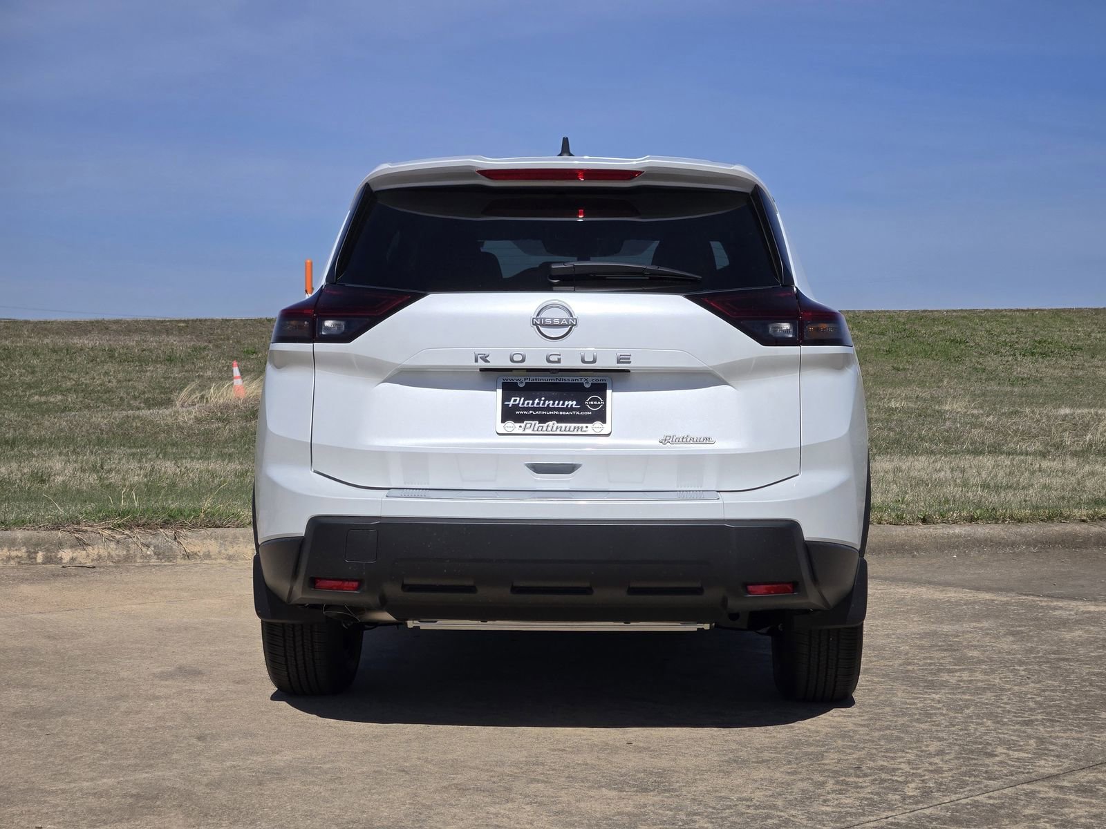 New 2026 Nissan Rogue SV image 8