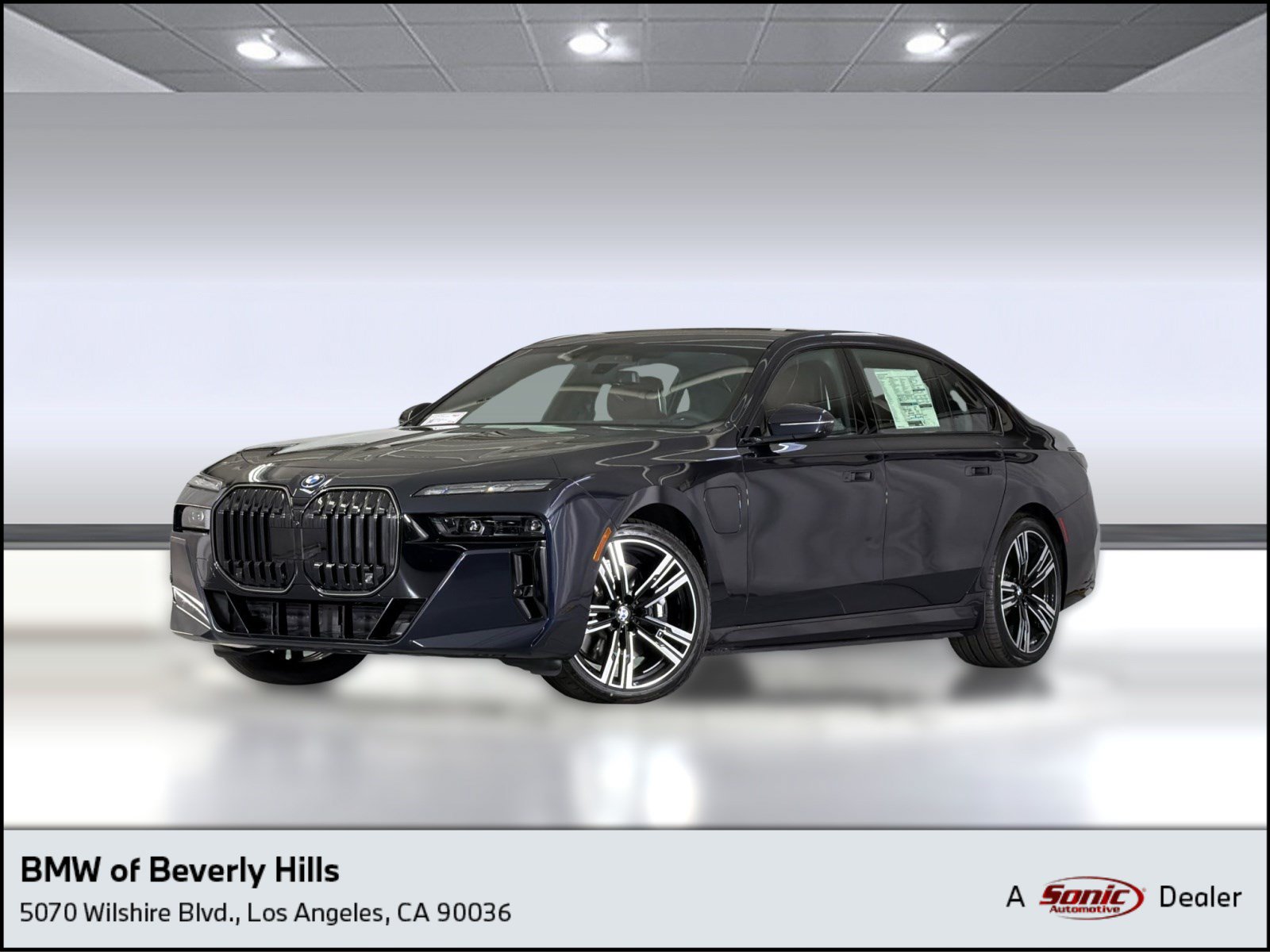 New 2026 BMW 750e xDrive w/ Executive Package