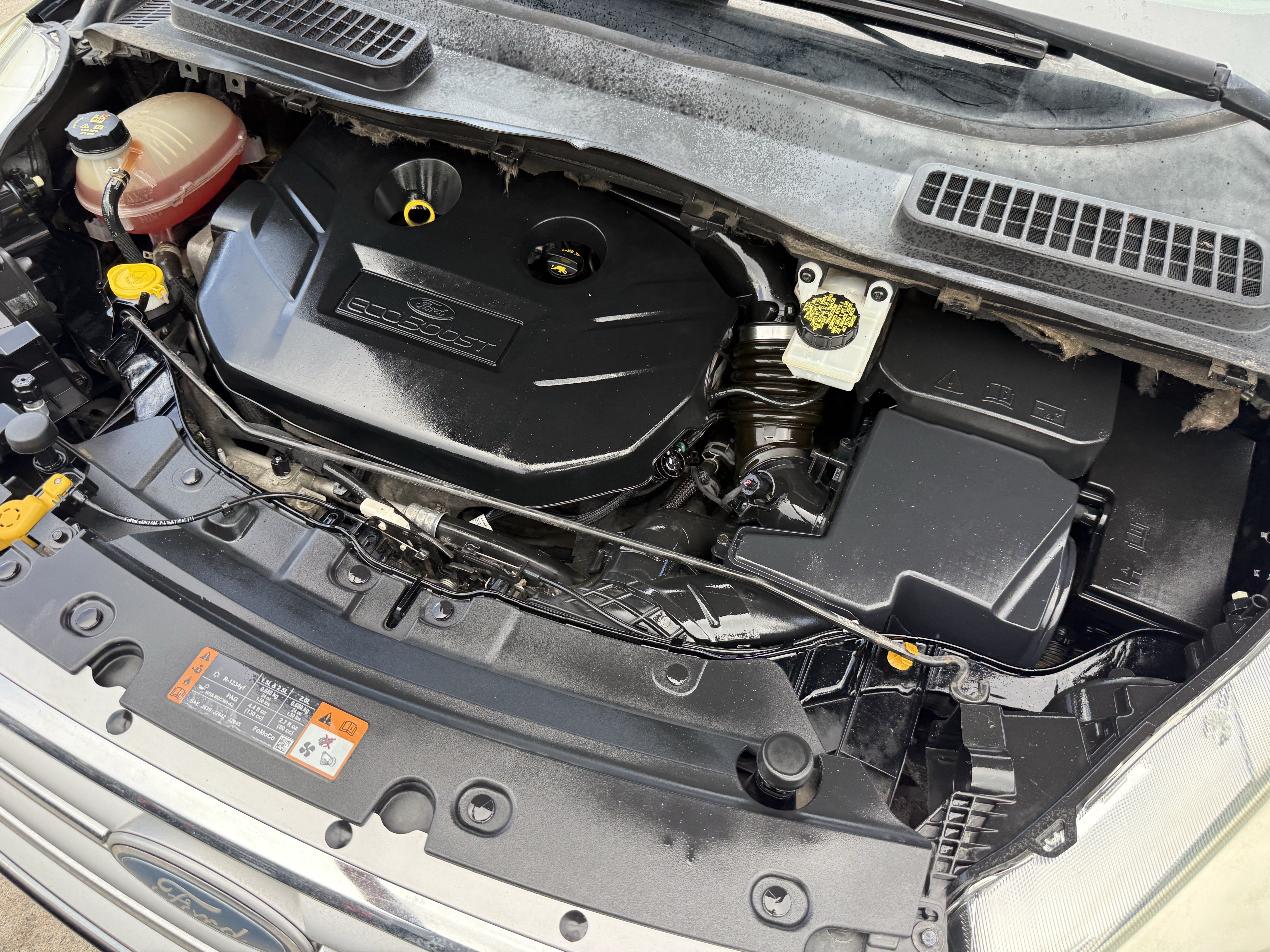 Used 2017 Ford Escape SE FWD image 33
