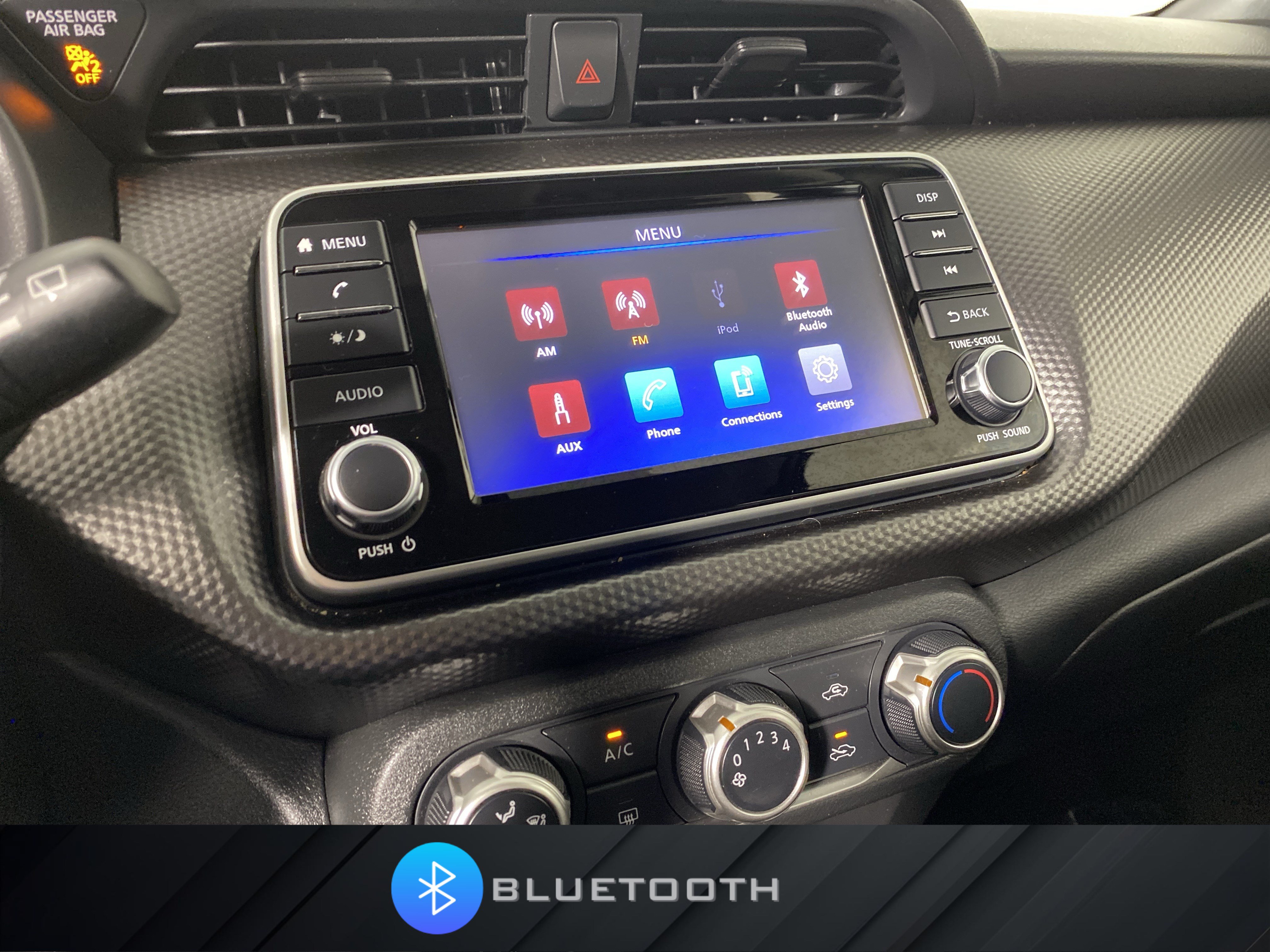 Used 2020 Nissan Kicks S FWD image 4