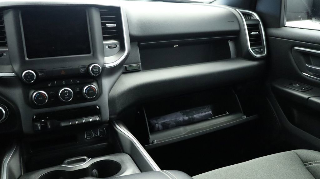 Certified 2022 RAM 1500 Big Horn image 30