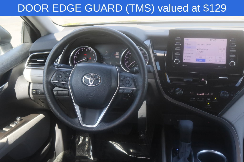 Used 2023 Toyota Camry LE AWD/4WD image 6