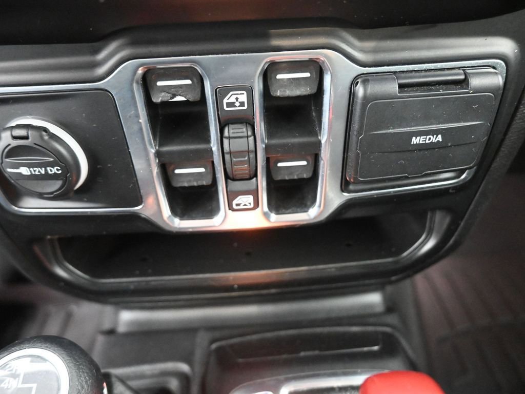 Used 2021 Jeep Wrangler Unlimited Sport image 31