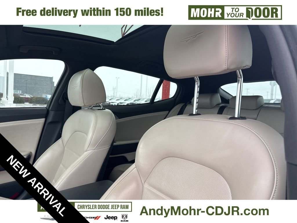 Used 2018 Kia Stinger GT2 image 12