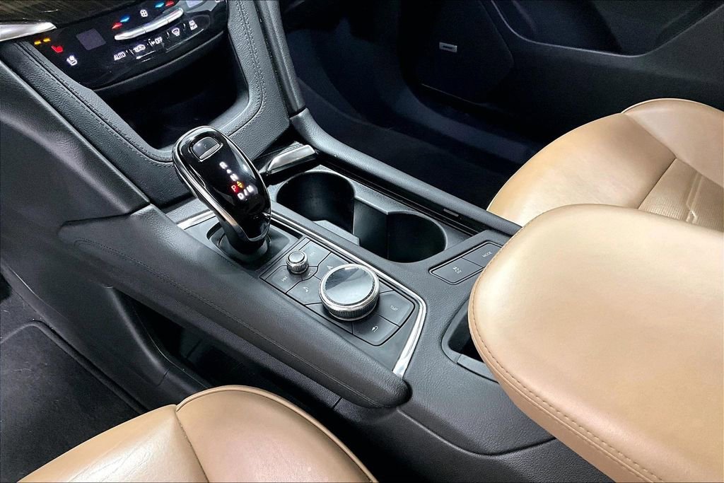 Used 2020 Cadillac XT6 Sport w/ Platinum Package image 17