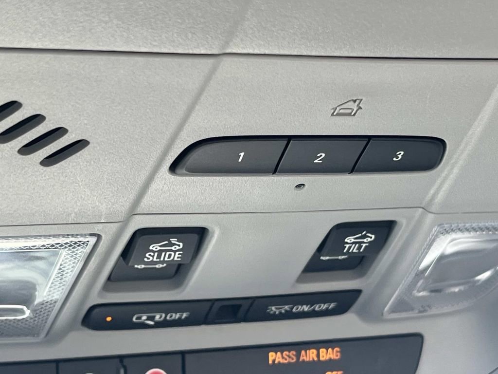 Certified 2018 GMC Acadia SLT image 27