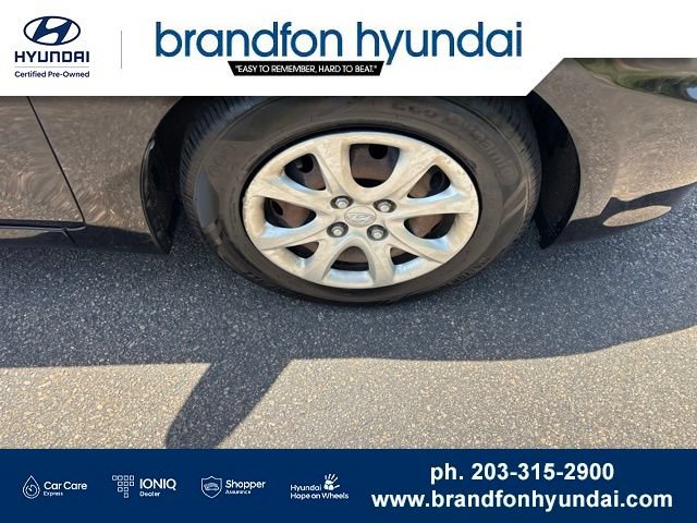 Used 2014 Hyundai Accent GS FWD image 30