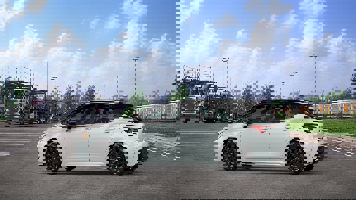 New 2026 Toyota Corolla XSE image 4