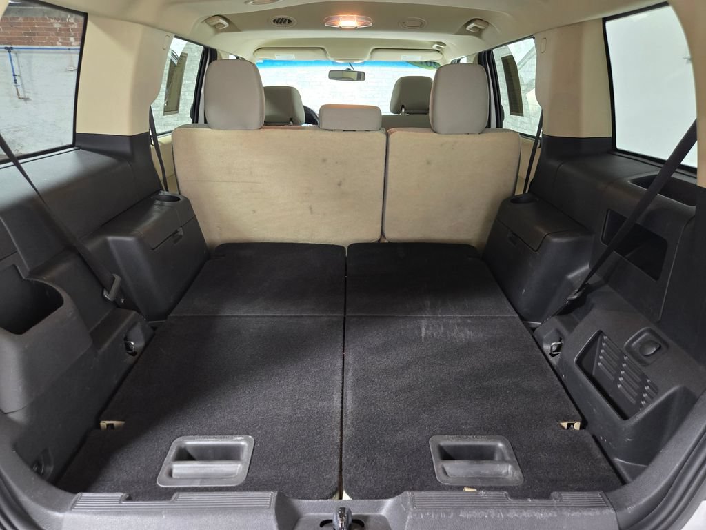 Used 2019 Ford Flex SE FWD image 41