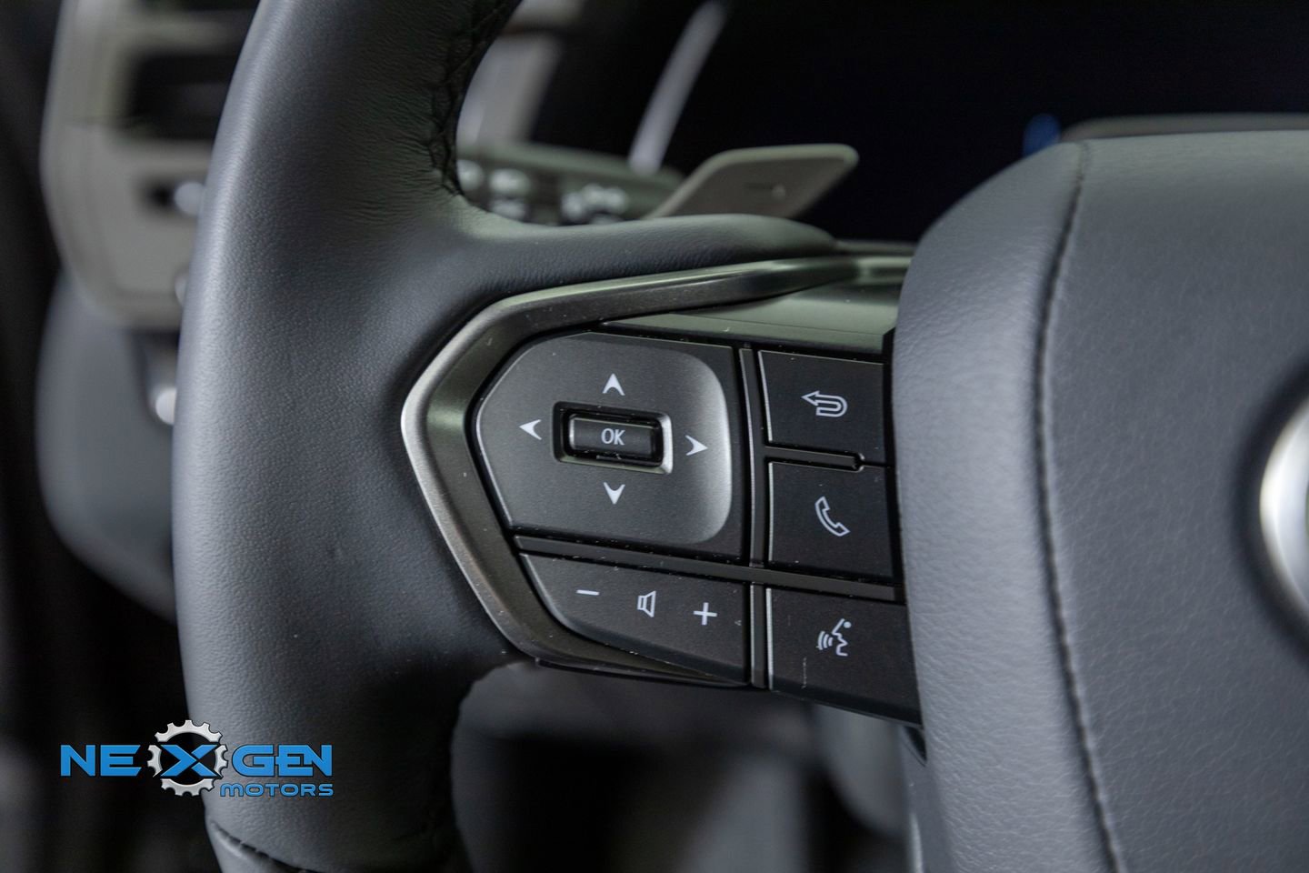 Used 2025 Lexus RX 350 Premium w/ Convenience Package AWD/4WD image 14