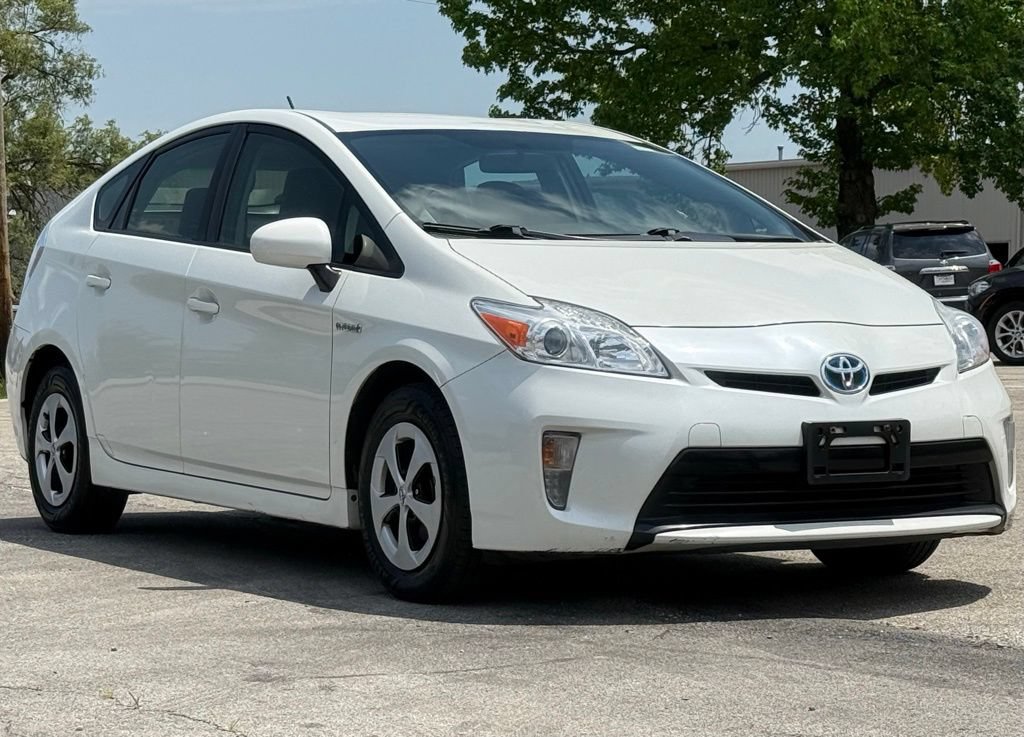 Used 2015 Toyota Prius Three FWD image 7