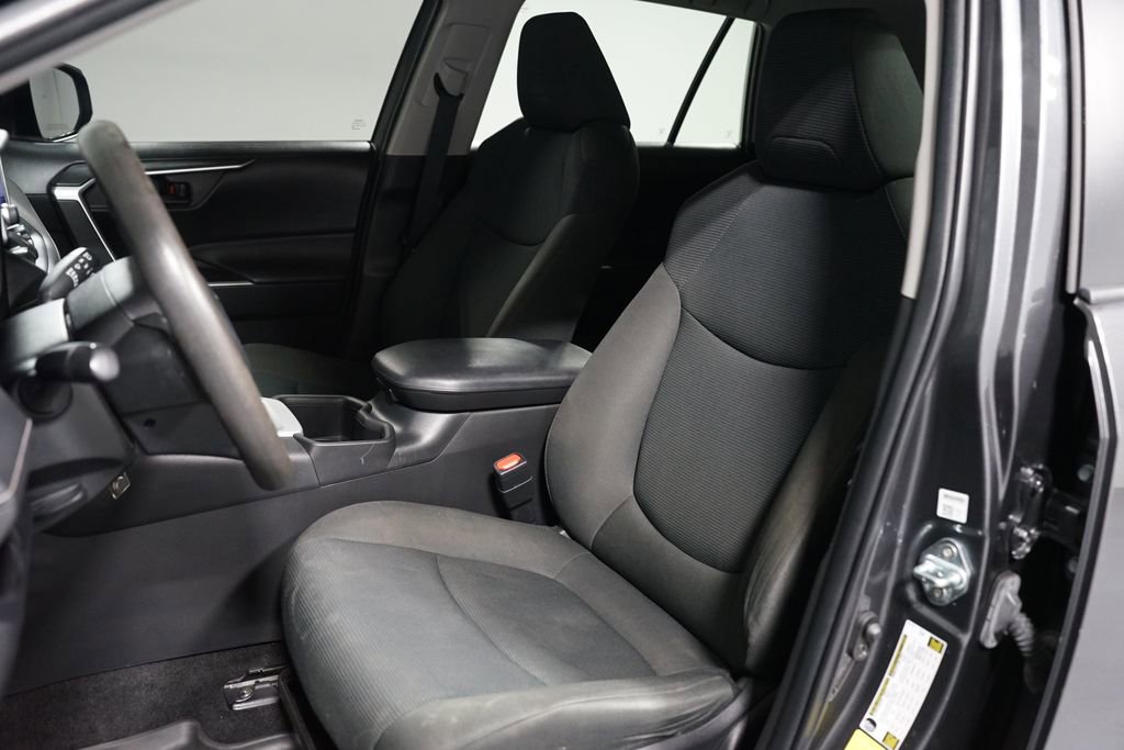 Certified 2023 Toyota RAV4 LE image 25