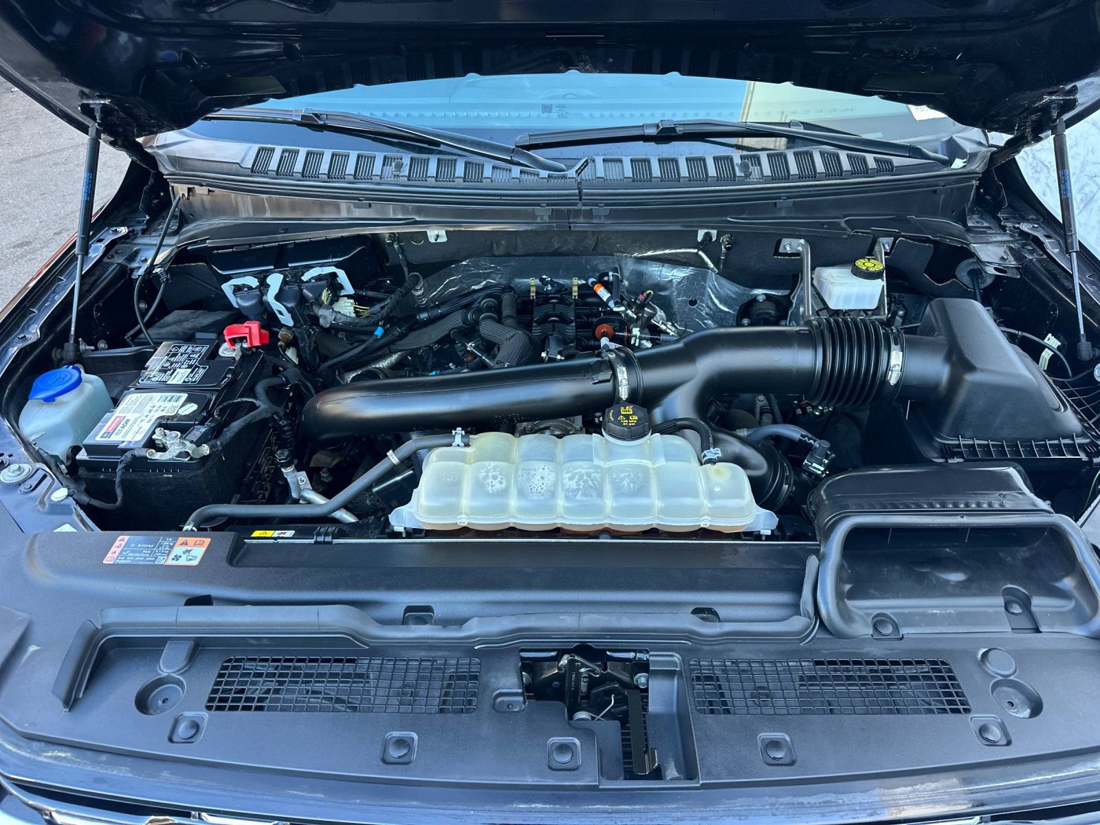 Used 2024 Ford Expedition Max Limited image 38