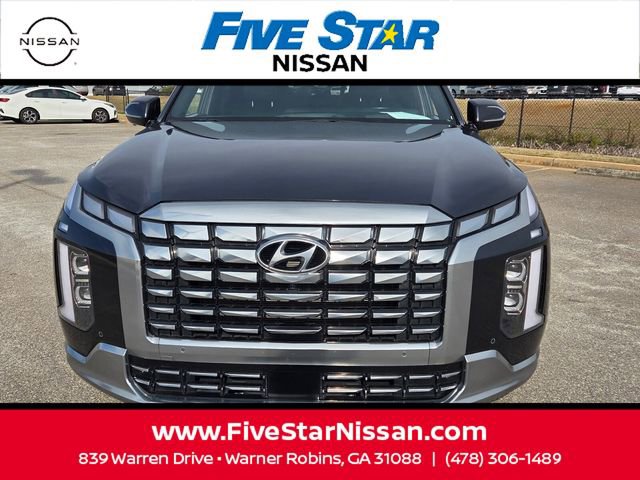 Used 2024 Hyundai Palisade Calligraphy image 2