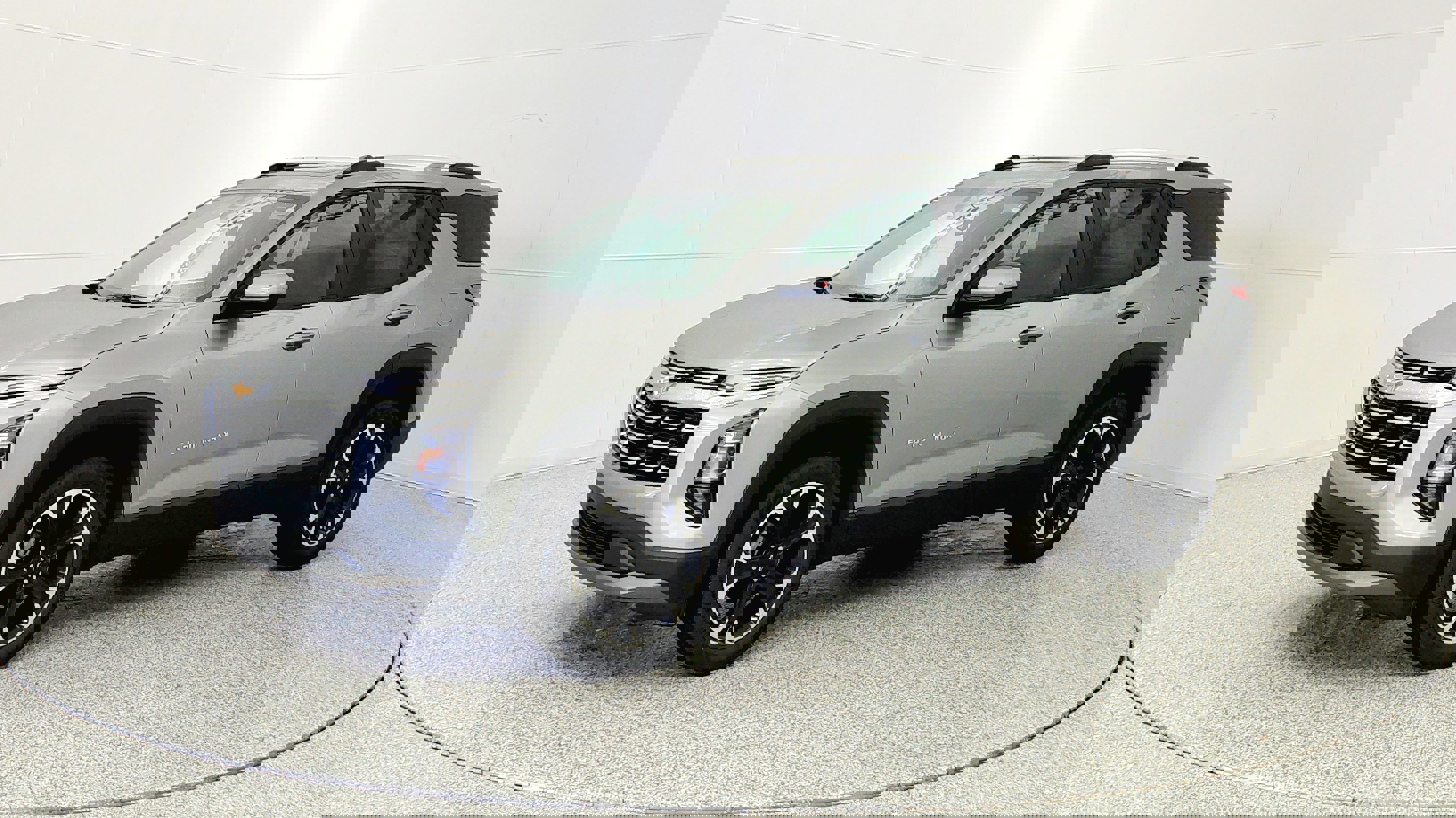 New 2026 Chevrolet Equinox LT image 3