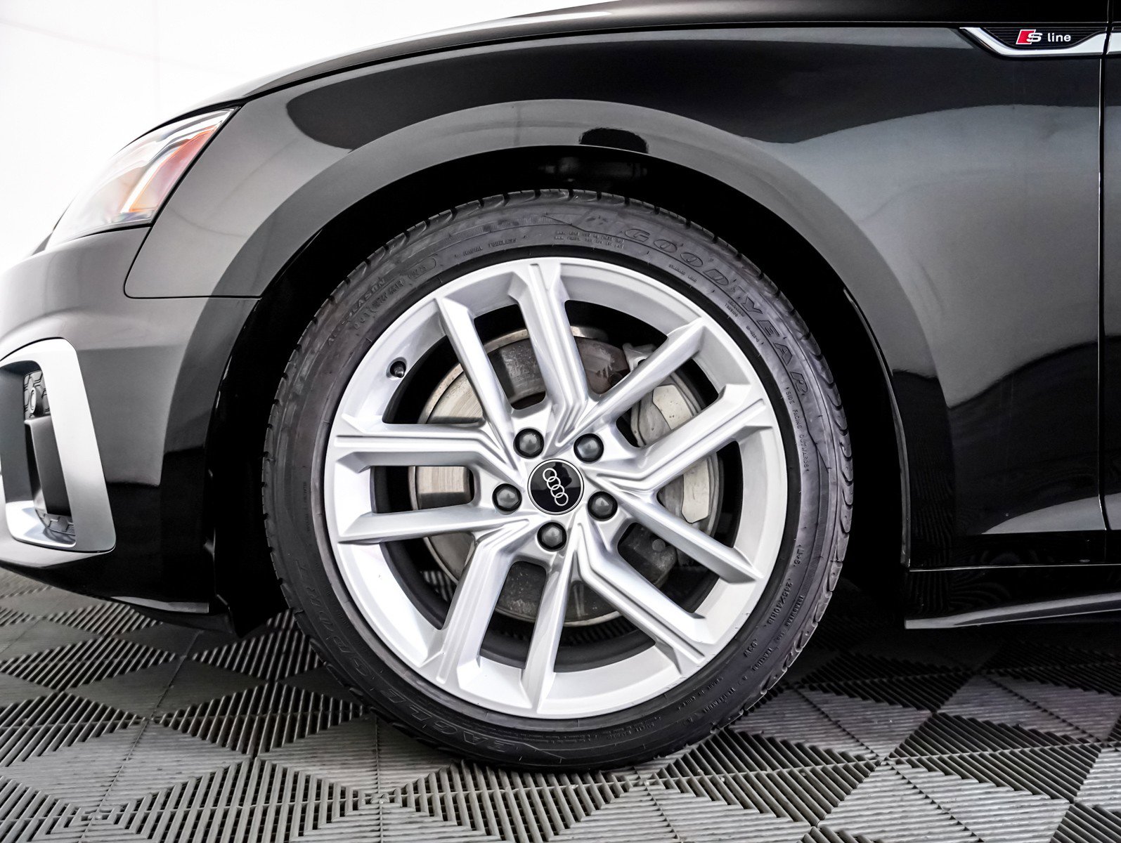 Used 2024 Audi A5 2.0T Premium image 6