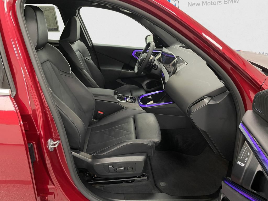 Certified 2025 BMW X3 xDrive30i w/ Premium Package image 13