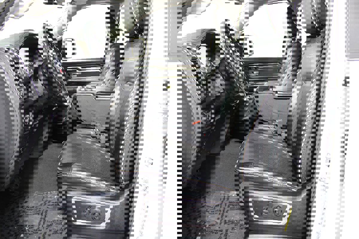 Used 2022 RAM 1500 Laramie image 37