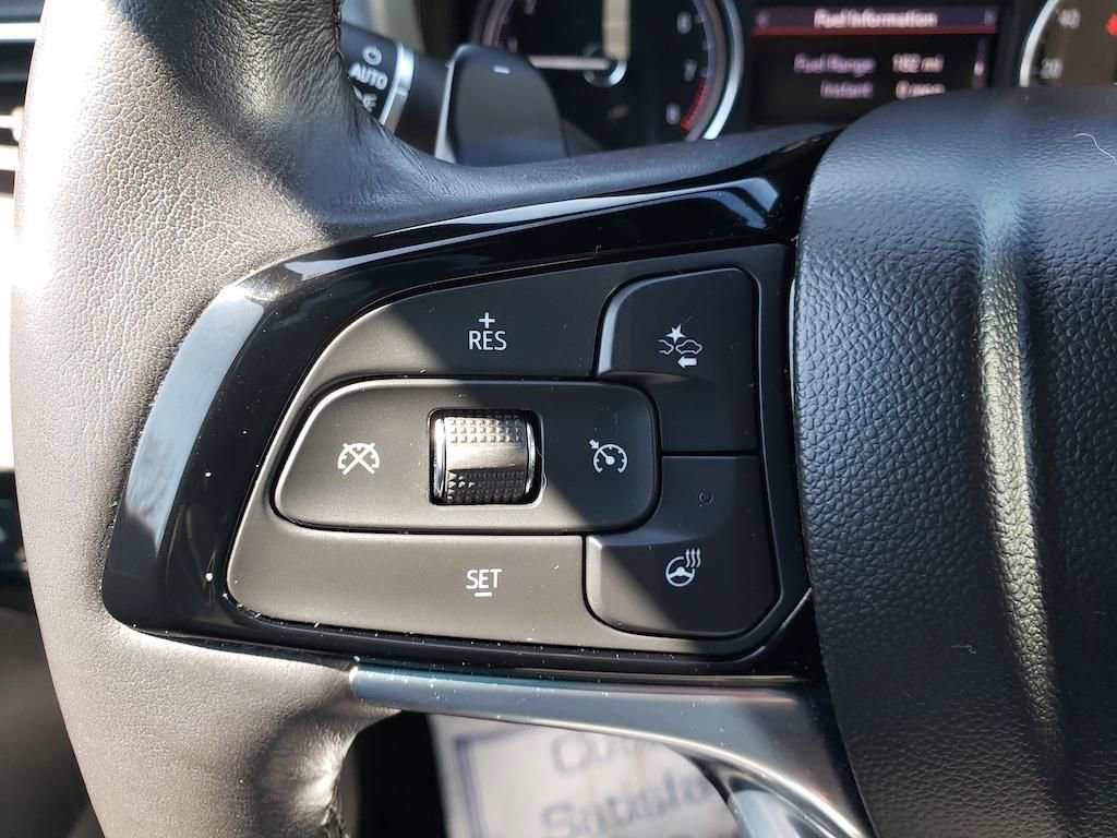 Used 2023 Buick Enclave Essence w/ Experience Buick Package image 17