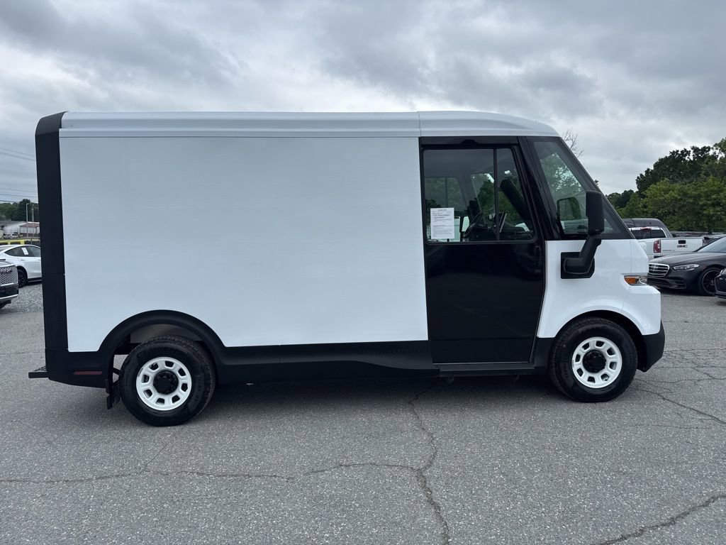 Used 2024 Chevrolet Brightdrop 400 w/ Commercial Equipment Package AWD/4WD image 6