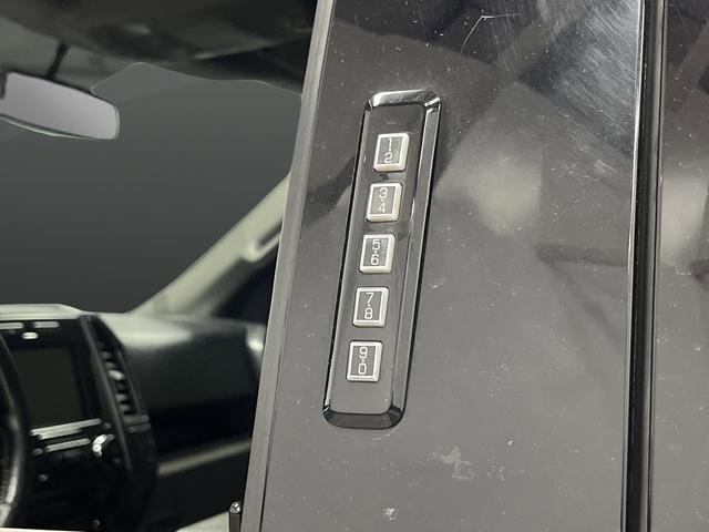 Used 2016 Ford F150 XLT w/ Equipment Group 302A Luxury image 40