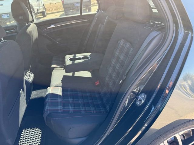 Used 2017 Volkswagen GTI Sport image 32