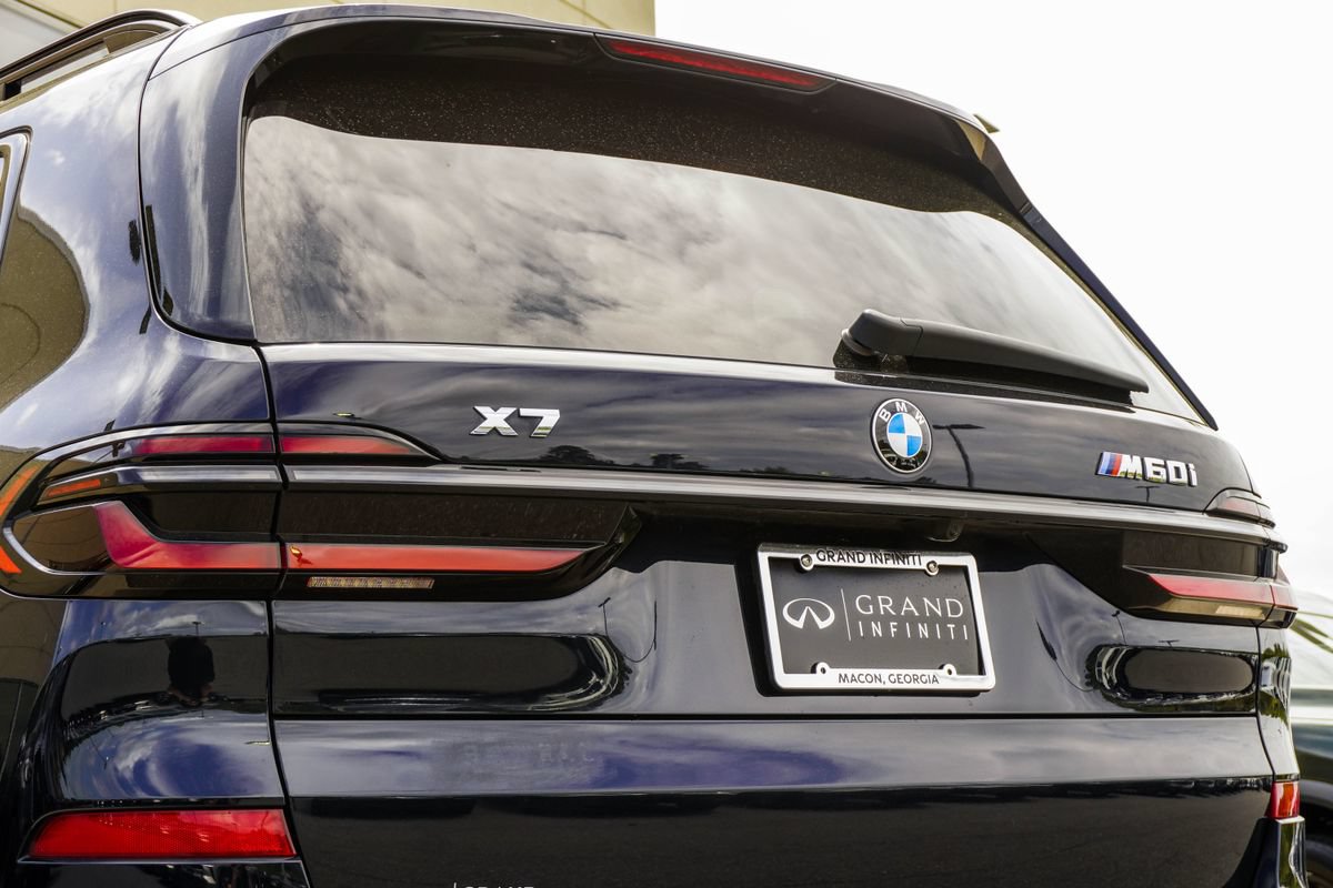 Used 2024 BMW X7 M60i w/ Executive Package AWD/4WD image 12