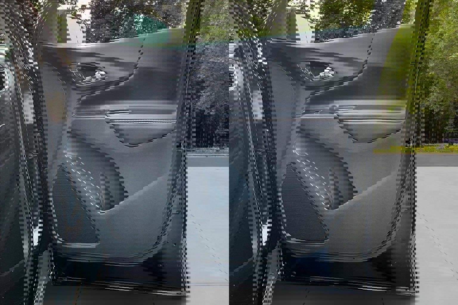 Used 2020 Chevrolet Equinox Premier w/ Premier Redline Edition image 28