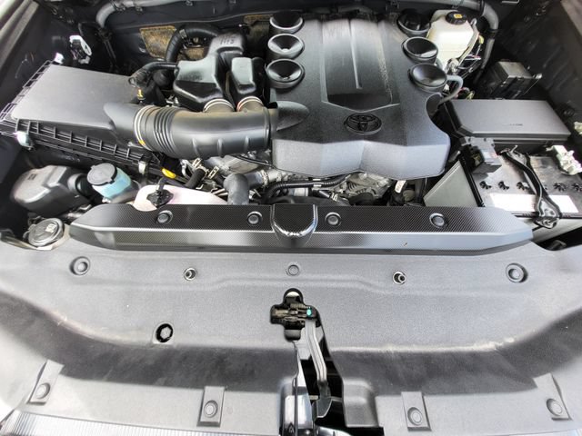 Used 2024 Toyota 4Runner TRD Off-Road Premium w/ Off Road Premium Plus Package AWD/4WD image 11