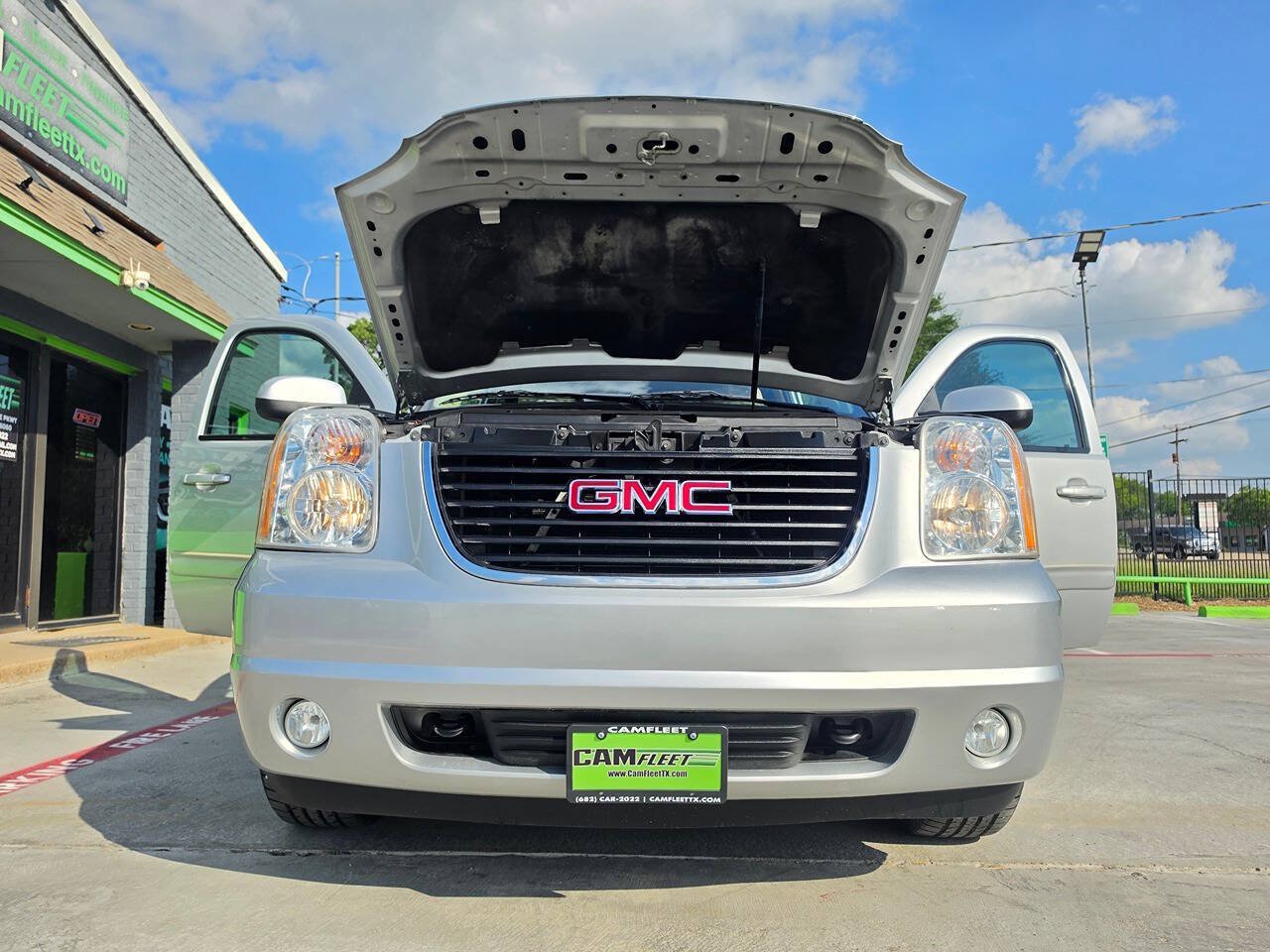 Used 2014 GMC Yukon XL SLT w/ SLT-2 Equipment Package RWD image 58