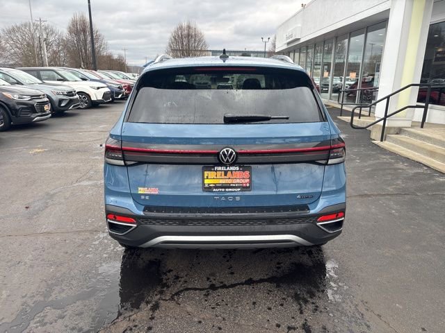 New 2026 Volkswagen Taos SE image 4