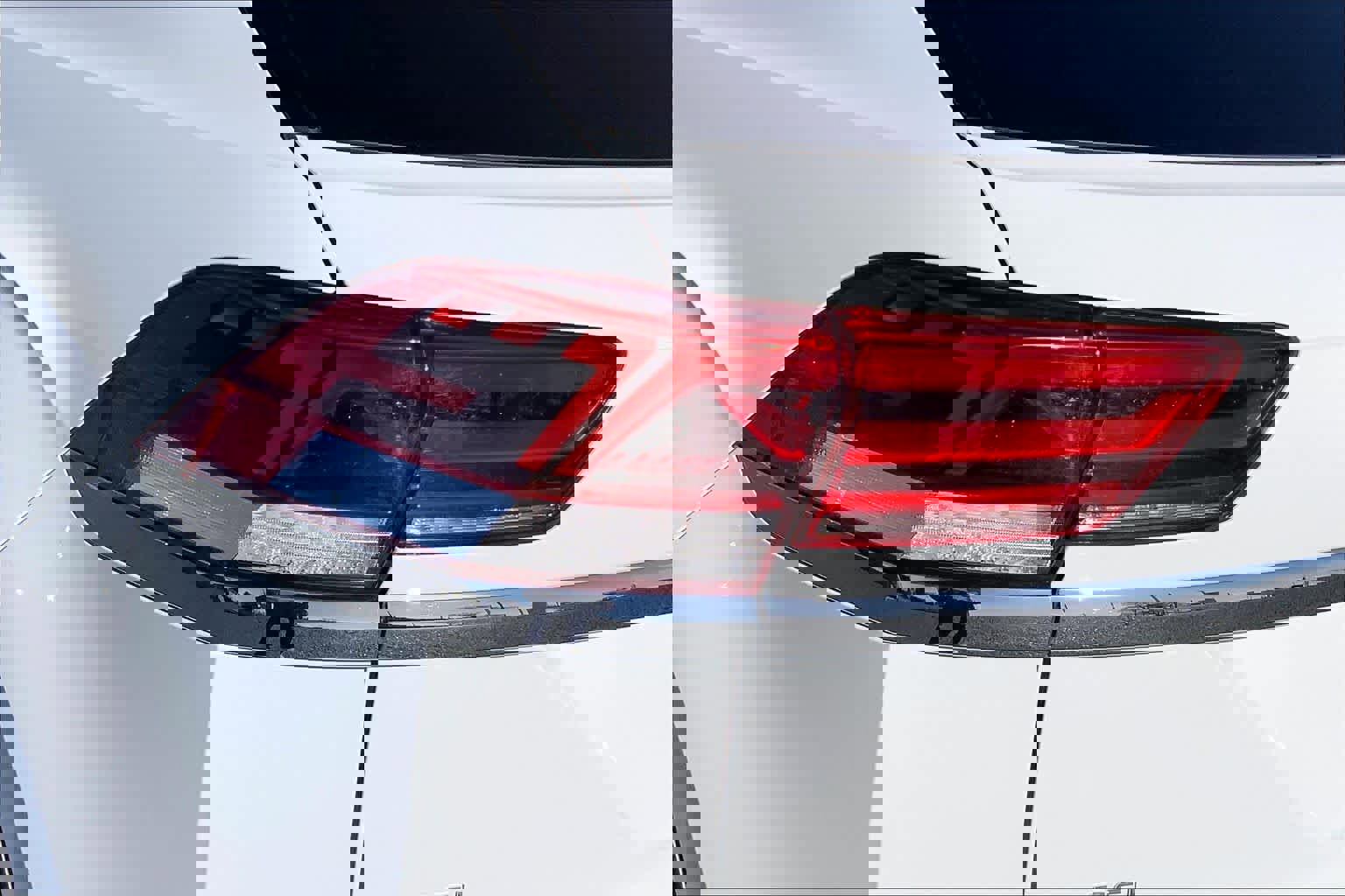 Used 2021 Volkswagen Atlas Cross Sport SEL image 29