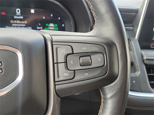 Used 2022 GMC Yukon AT4 w/ Technology Package image 20