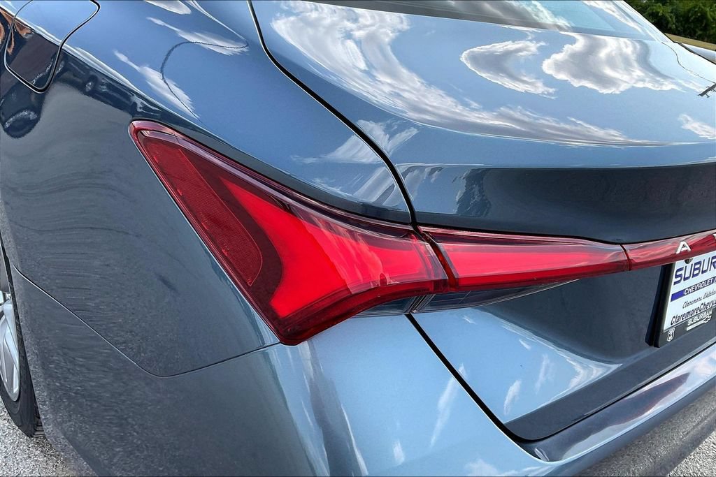 Used 2019 Toyota Avalon XLE FWD image 25