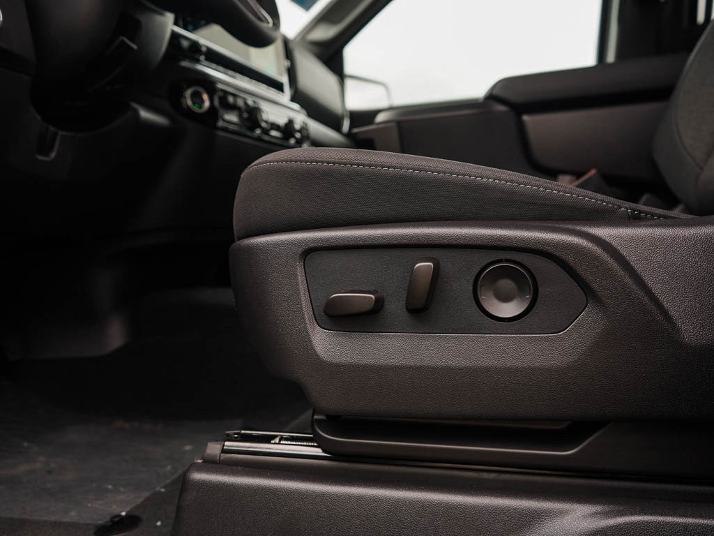 New 2025 Chevrolet Silverado 1500 LT image 16