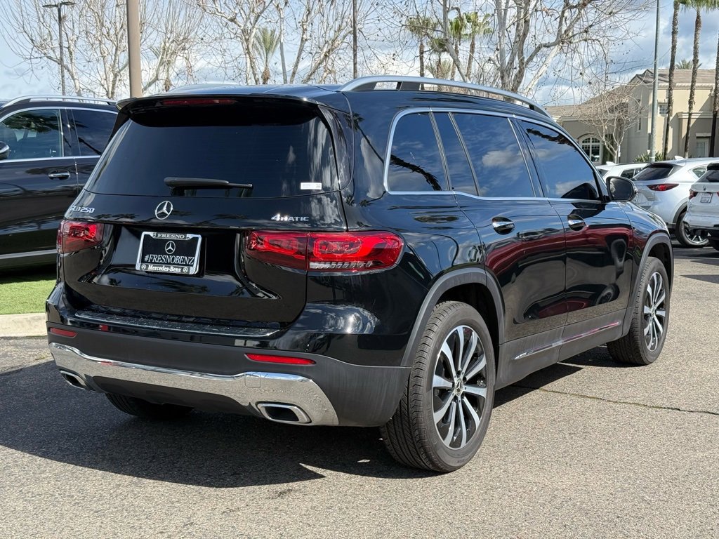 Certified 2023 Mercedes-Benz GLB 250 4MATIC image 9