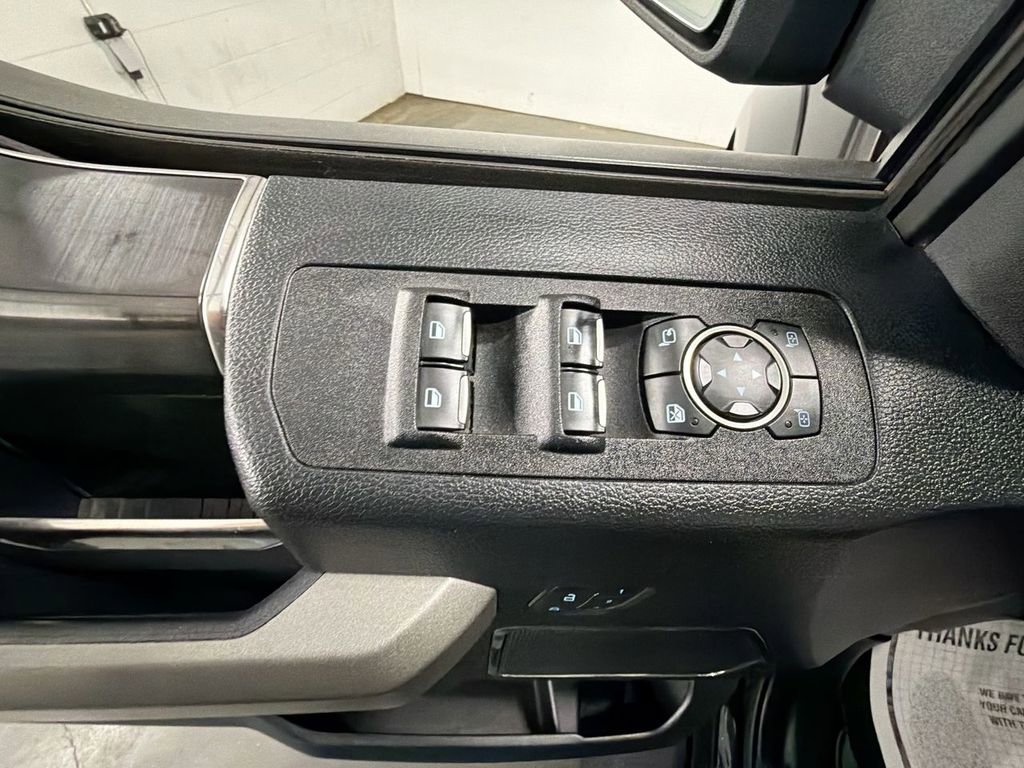 Used 2019 Ford F150 Raptor w/ Equipment Group 802A Luxury image 24