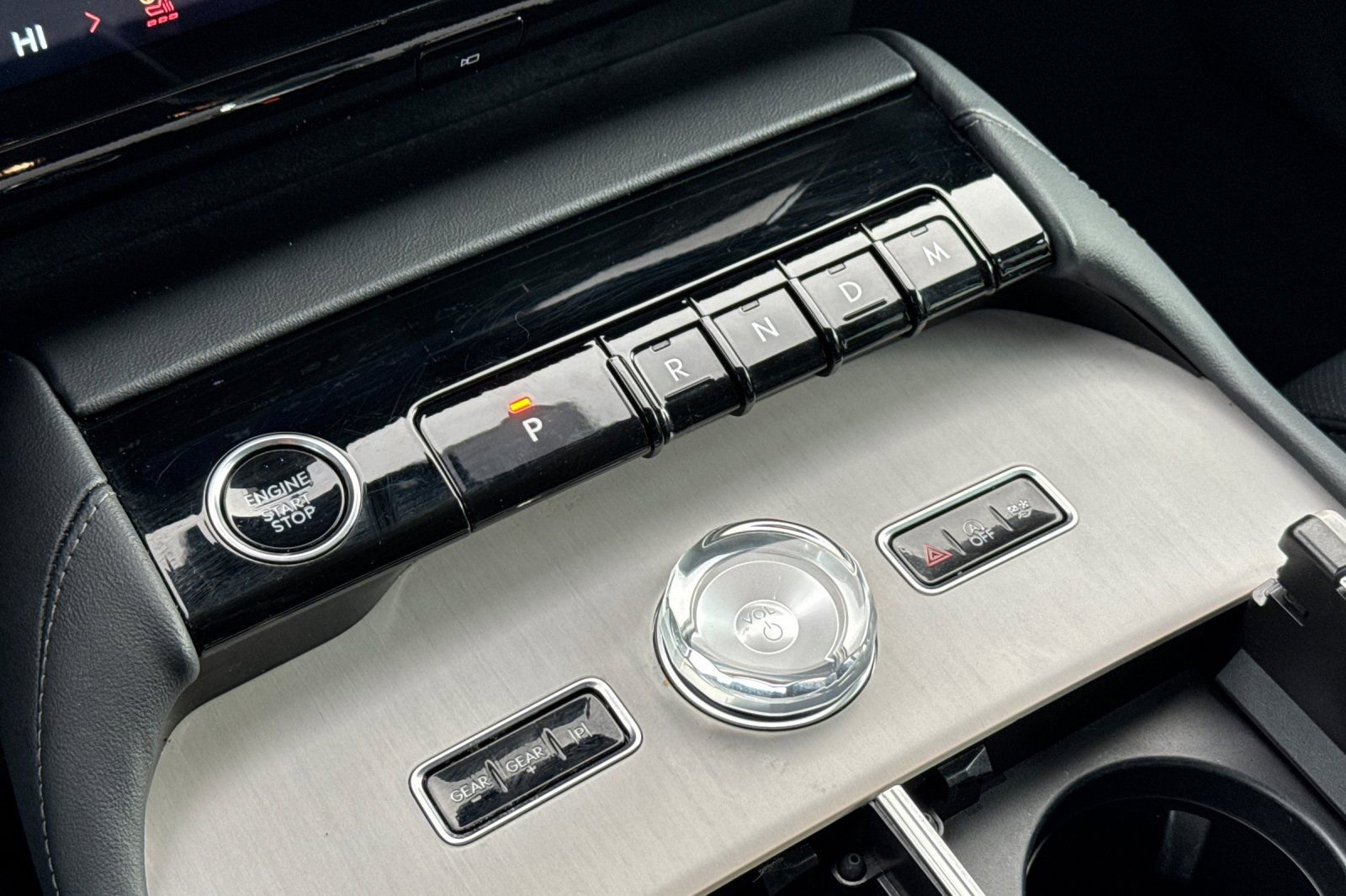 Certified 2025 Lincoln Navigator L Reserve image 20