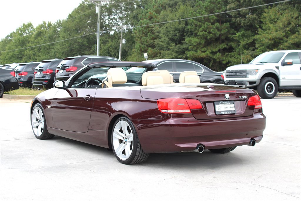 Used 2008 BMW 335i Convertible image 8